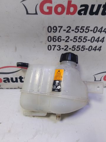 Водяний бачок системи охолодження 217114BE0A NISSAN