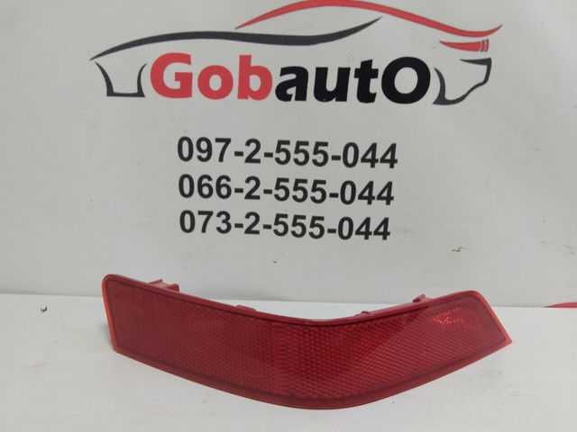 Катафот (відбивач) заднього бампера, правий 265606FV0A NISSAN
