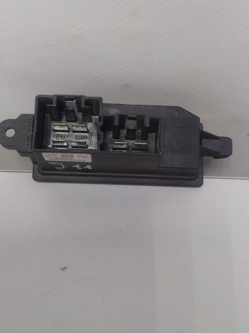 Регулятор оборотів пічки 2776100A26 NISSAN