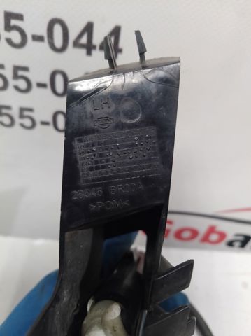 Форсунка омивача фари передньої, лівої 28612BR00A NISSAN