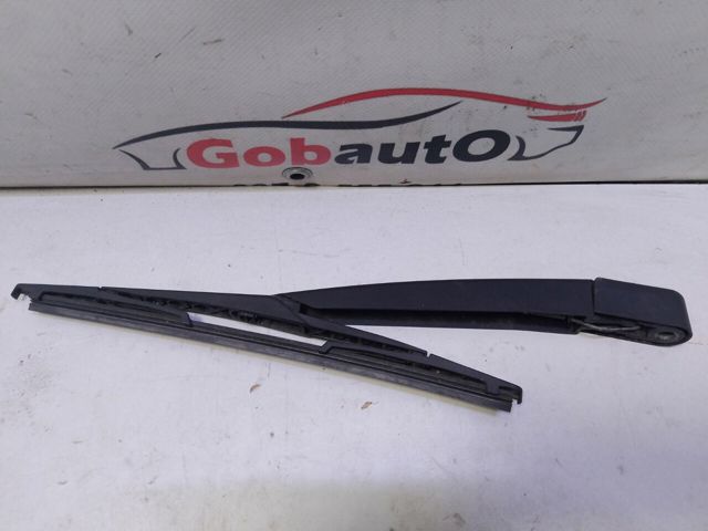 Важіль-поводок двірника заднього скла 28781JD00A NISSAN