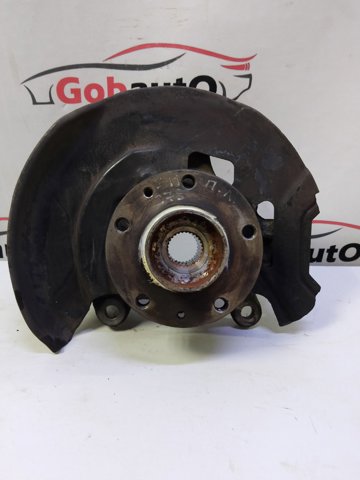 Цапфа - поворотний кулак передній, лівий 400154EA0A NISSAN