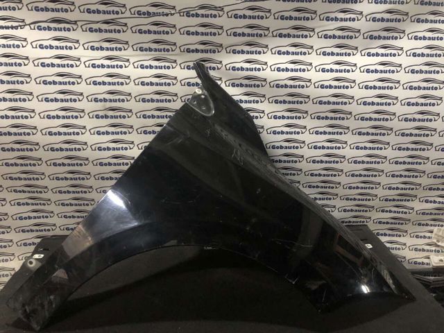 Переднє праве крило 631000009R RENAULT