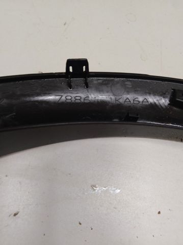 Молдинг задньої арки крила, лівий 788611KA6A NISSAN