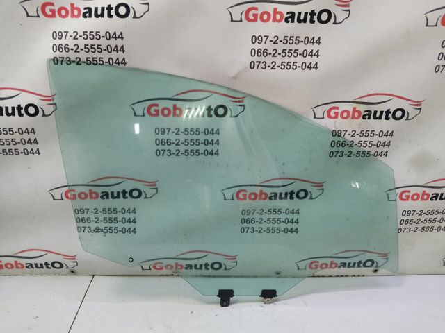 Скло передньої правої двері 803003NF0A NISSAN