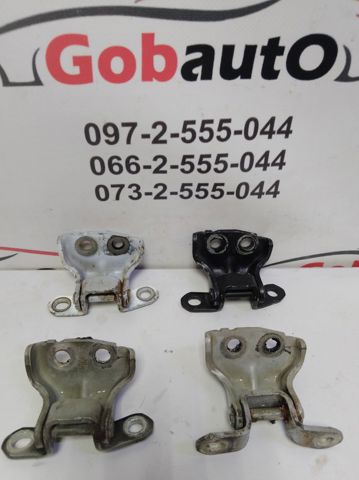 Завіса дверей передніх правих 80420BU030 NISSAN
