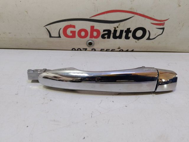 Ручка дверей в зборі 806404BA0D NISSAN