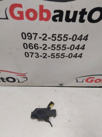 Датчик включення зчеплення 8200666173 RENAULT