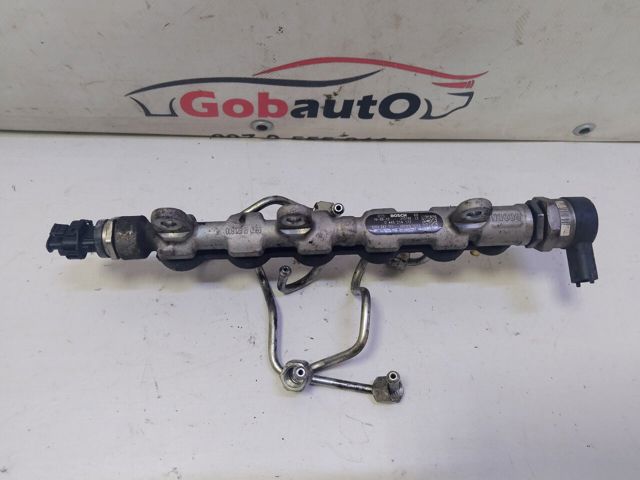 Паливна рампа 8200942721 NISSAN
