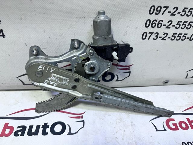 Склопідйомник задніх лівих дверей 827211U600 NISSAN