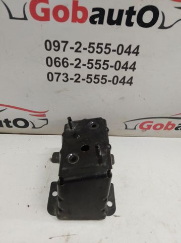 Кронштейн підсилювача заднього бампера 852113NA0A NISSAN