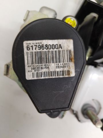 Ремінь безпеки передній правий 868841KK0A NISSAN