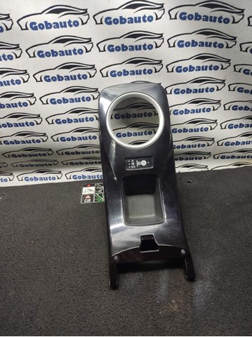 Декоративна накладка центральної консолі 969153NF0A NISSAN