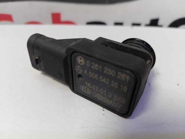 Датчик тиску пневматичної гальмівної системи A0065422518 MERCEDES