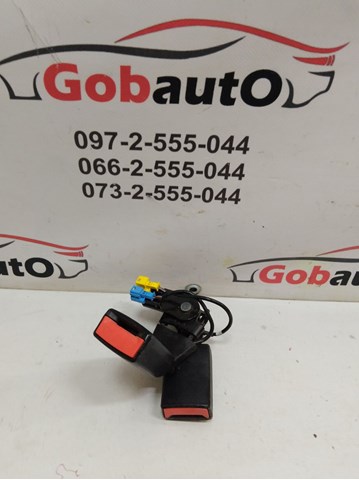Пасок безпеки задній правий A1768600469 MERCEDES