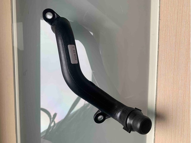 Шланг термостата 11537800583 BMW