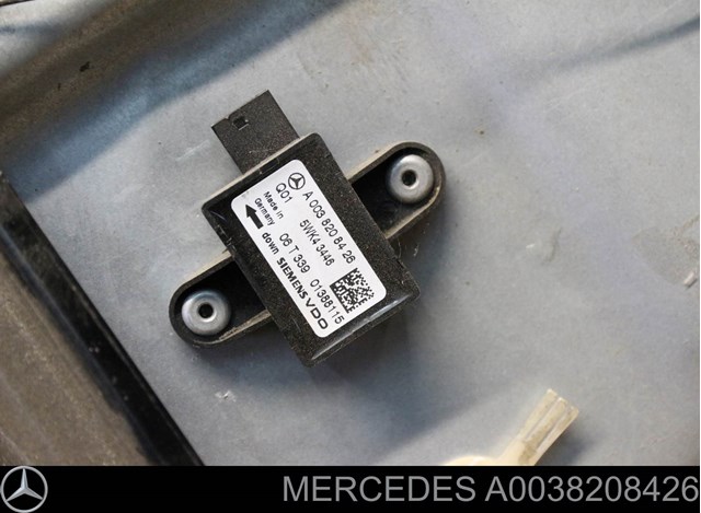 Датчик Ейрбег передній A0038208426 MERCEDES