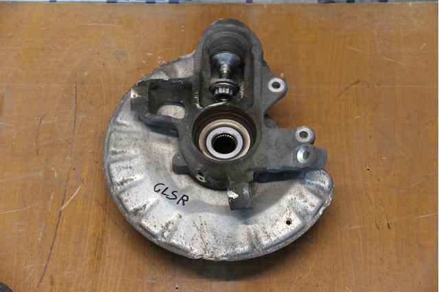 Цапфа поворотного кулака A1663500108 MERCEDES