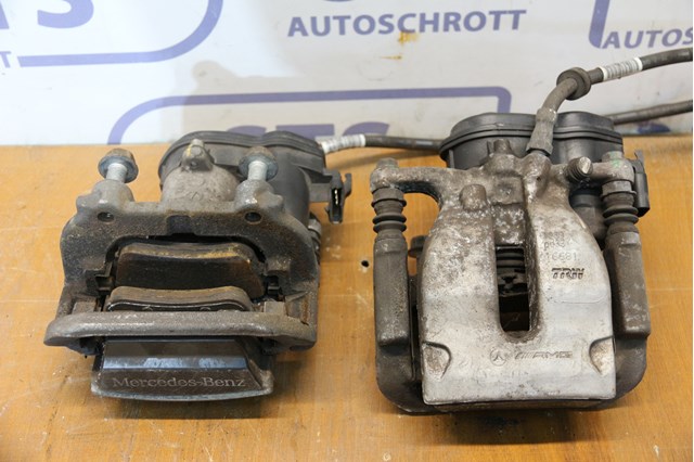 Задній гальмівний супорт лівий A1664230381 MERCEDES