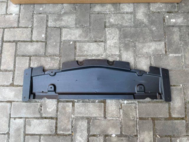 Захист бампера переднього A1665200023 MERCEDES