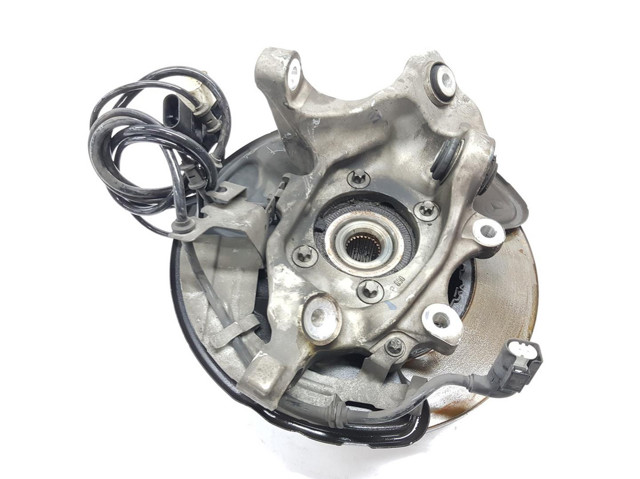 Цапфа поворотного кулака A2053500141 MERCEDES