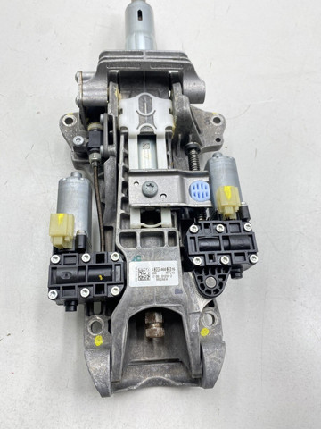 Рульова колонка A2054603816 MERCEDES