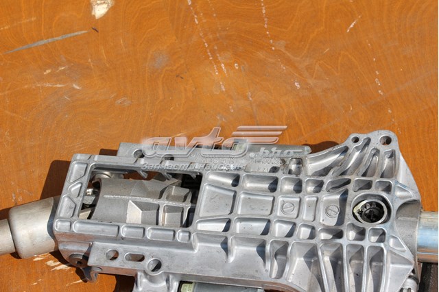 Вал рульової колонки, нижній A2054620378 MERCEDES