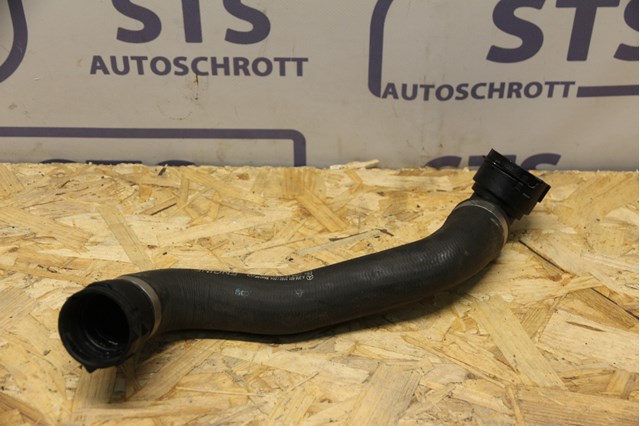 Патрубок системи охолодження A2055013182 MERCEDES