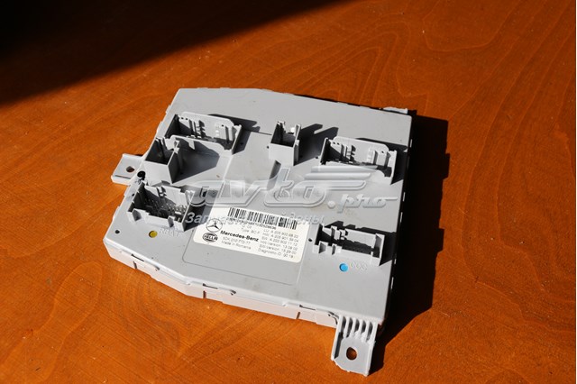 Блок керування сигналами SAM A2059006921 MERCEDES