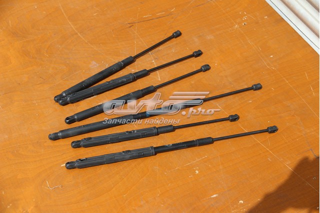 Стійка капота права A2139800264 MERCEDES