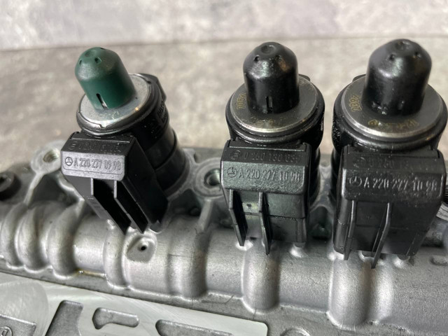 Соленоїд автоматичної коробки передач A2202771098 MERCEDES