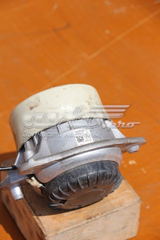 Ліва подушка двигуна A2222407117 MERCEDES