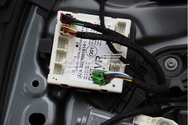Блок комфорту передніх дверей A2229001614 MERCEDES