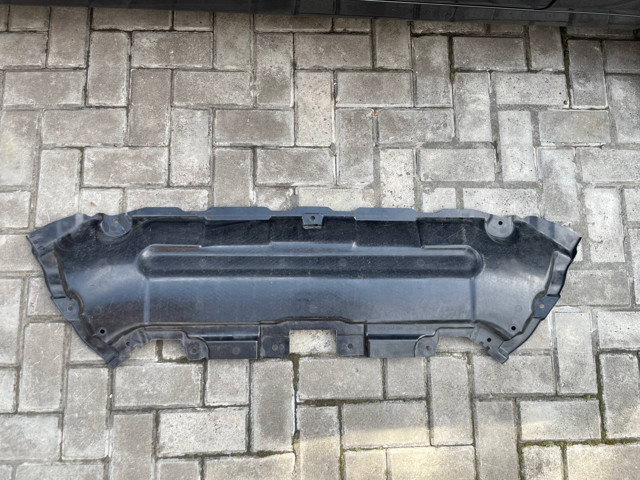 Захист моторного відсіку A2535240930 MERCEDES