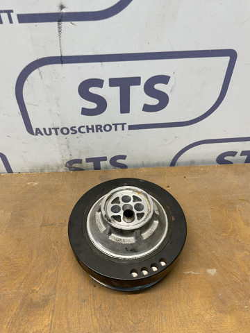 Шків колінвала Mercedes E