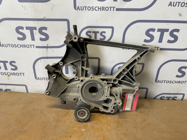 Кришка двигуна передня A6512011509 MERCEDES