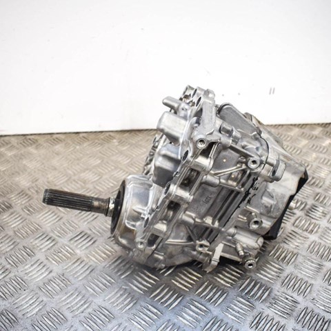 Коробка роздавальна в зборі A7252800100 MERCEDES