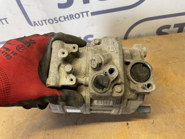 Компресор кондиціонера A9062300111 MERCEDES