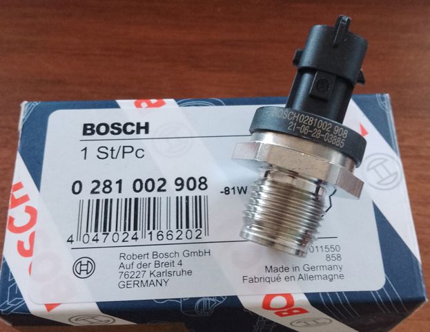 Датчик тиску палива 0281002908 BOSCH
