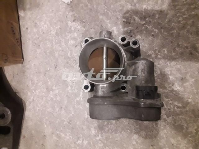 Блок дросельної заслінки 12568796 GM