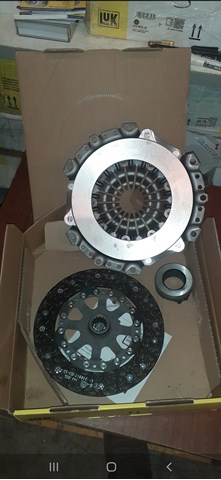 Комплект зчеплення  622304600 LUK