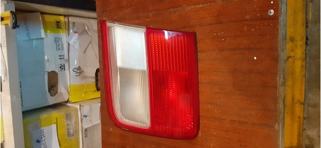 Фара задня права внутрішня 9193256 GM