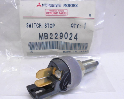 Жабка стопів MB229024 MITSUBISHI