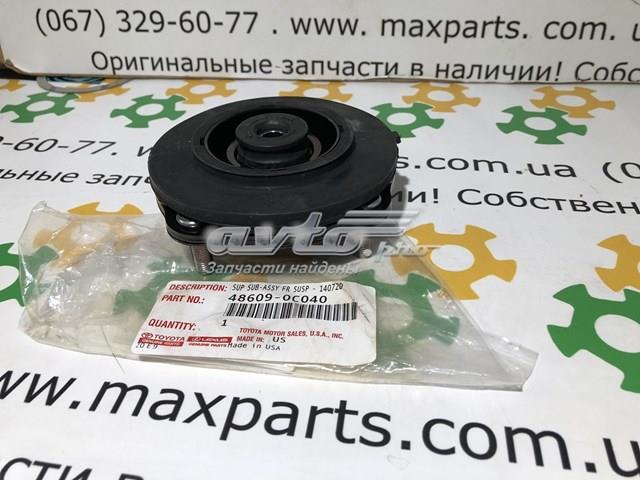 Кріплення переднього амортизатора 486090C040 TOYOTA