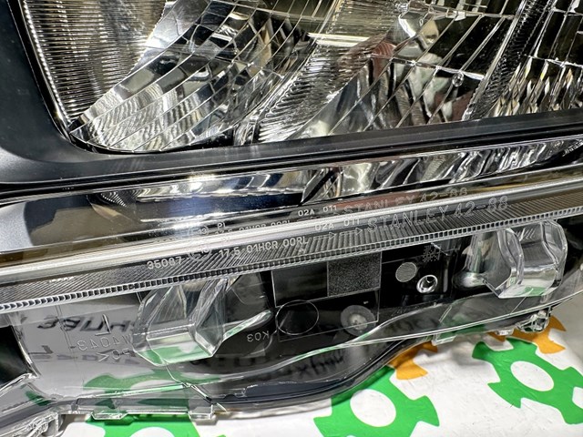 Оптика 8118542842 TOYOTA