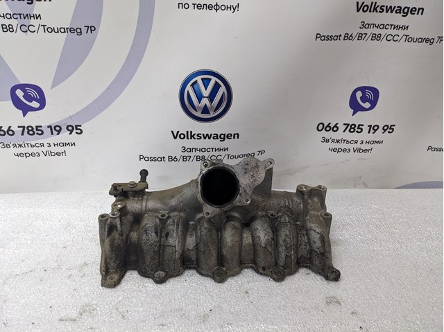 Колектор впускний 03G129713 VAG
