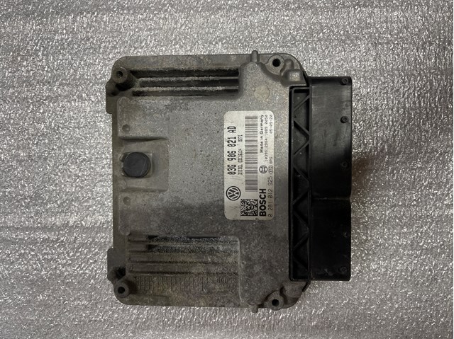 Блок двигуна Volkswagen Passat B6
