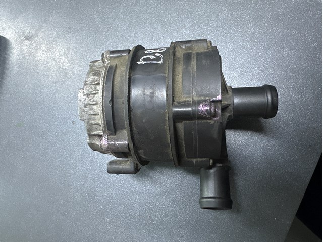 Водяний насос охолодження електро додатковий 04L965567A VAG