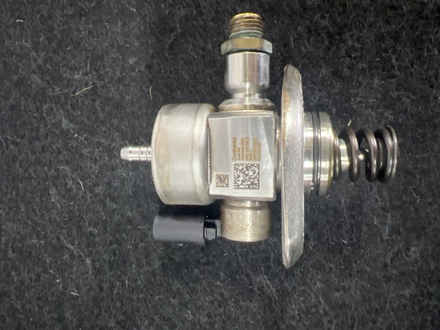 Насос паливний високого тиску (ПНВТ) - DIESEL 06G127028D VAG