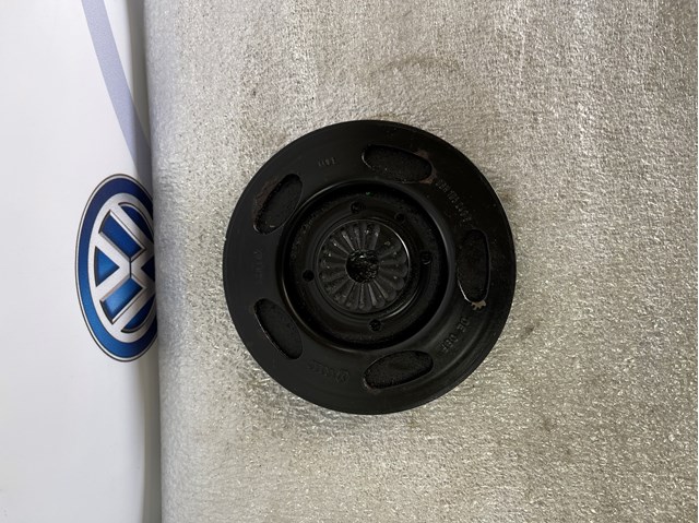 Шків колінвала Ауді Ку 3